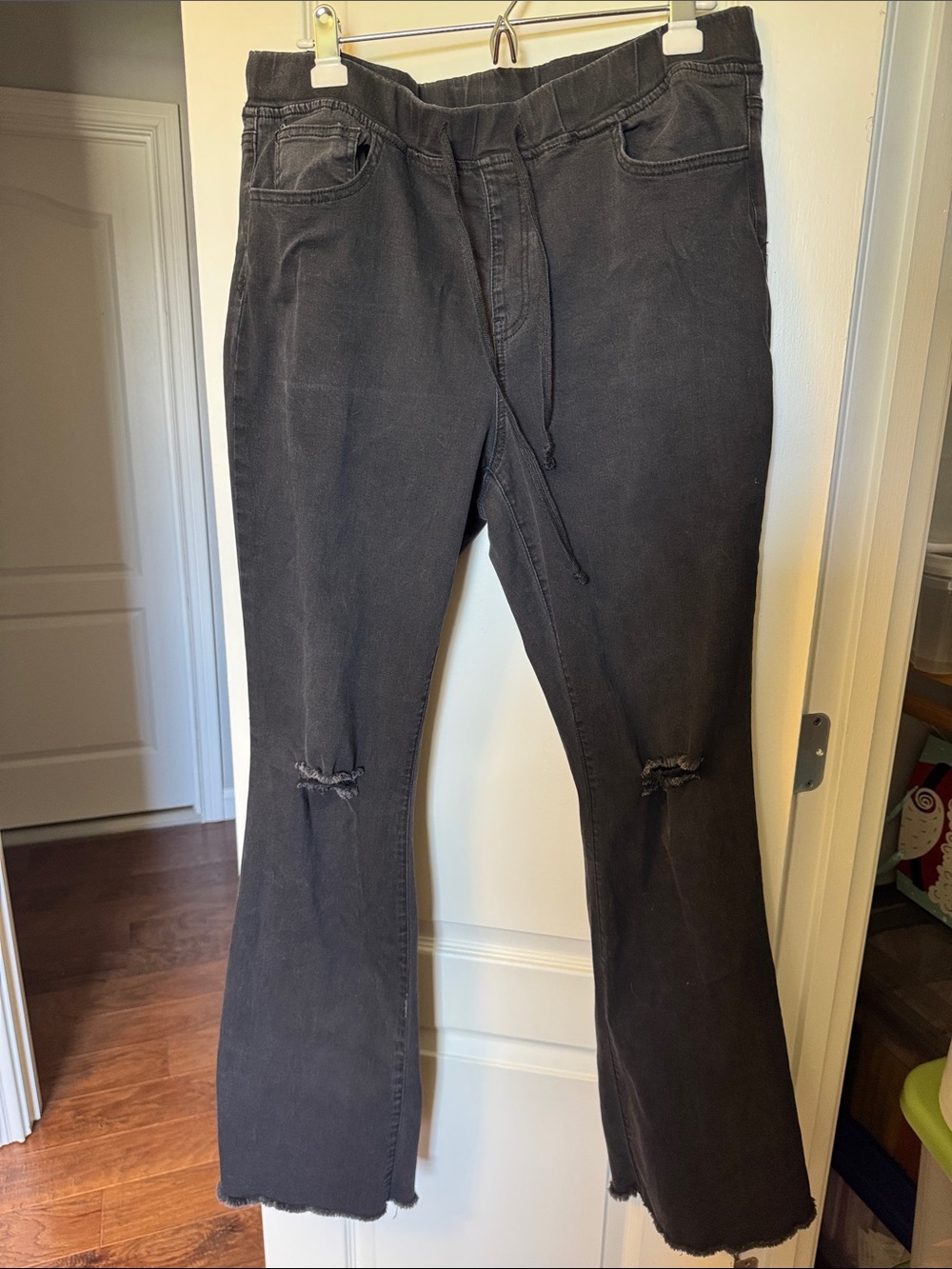 YMI Black Elastic Waist Jeans